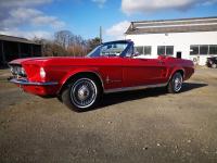 Ford Mustang convertible (5)