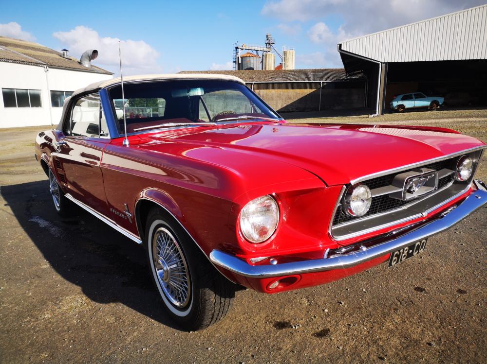 Ford Mustang convertible (2)